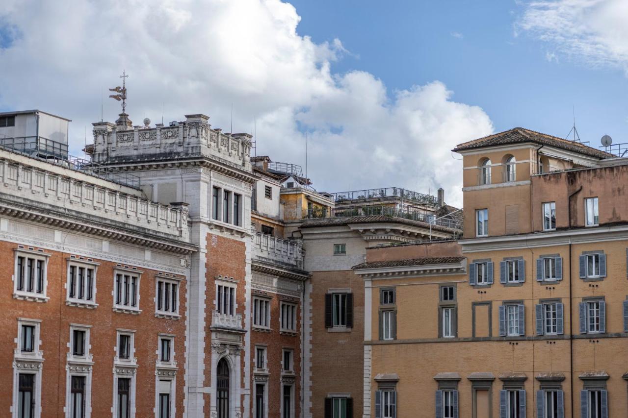 Parlamento Luxury Apartment ローマ エクステリア 写真